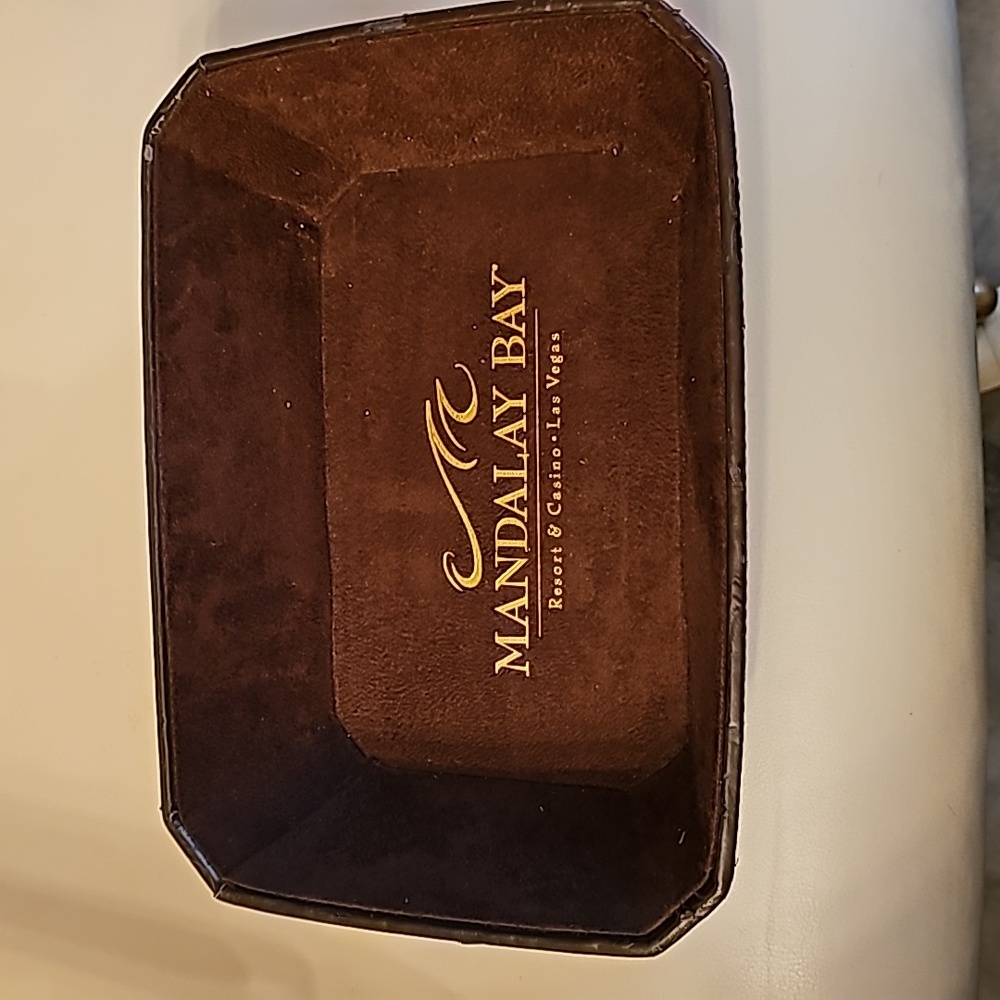 Vintage Manalay Bay Valet Tray